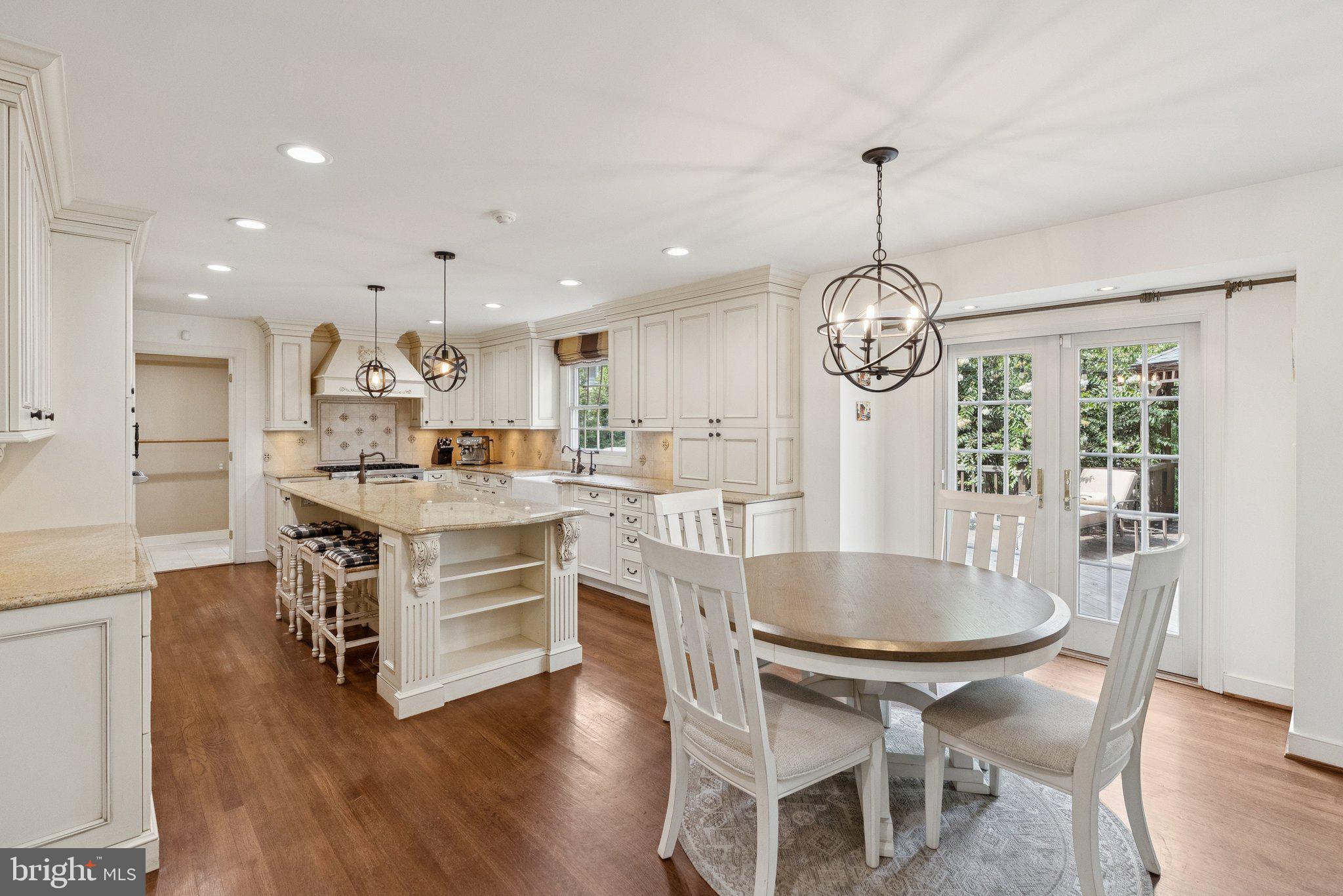 DUFIEF MILL ESTATES - Residential