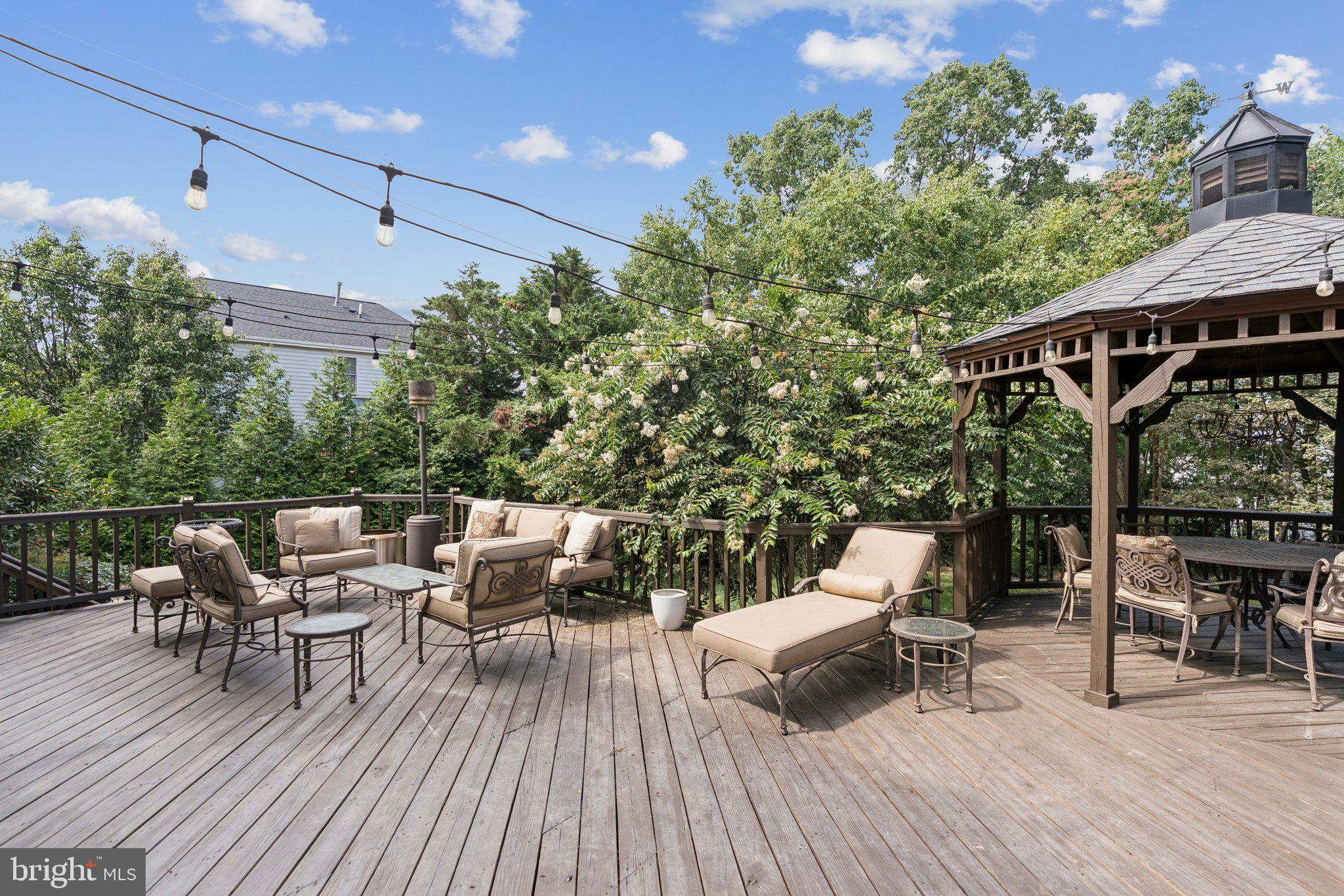 DUFIEF MILL ESTATES - Residential