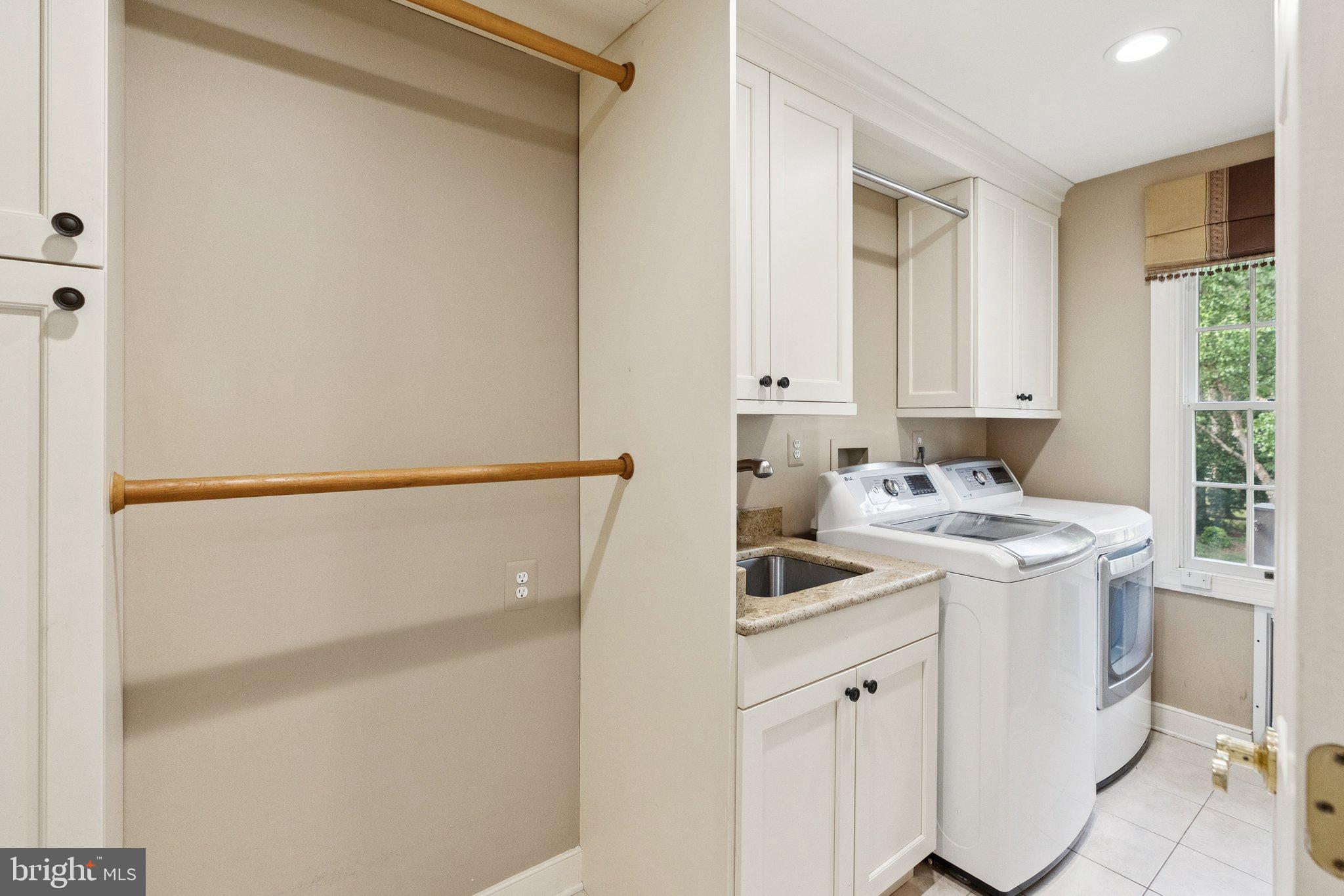 DUFIEF MILL ESTATES - Residential