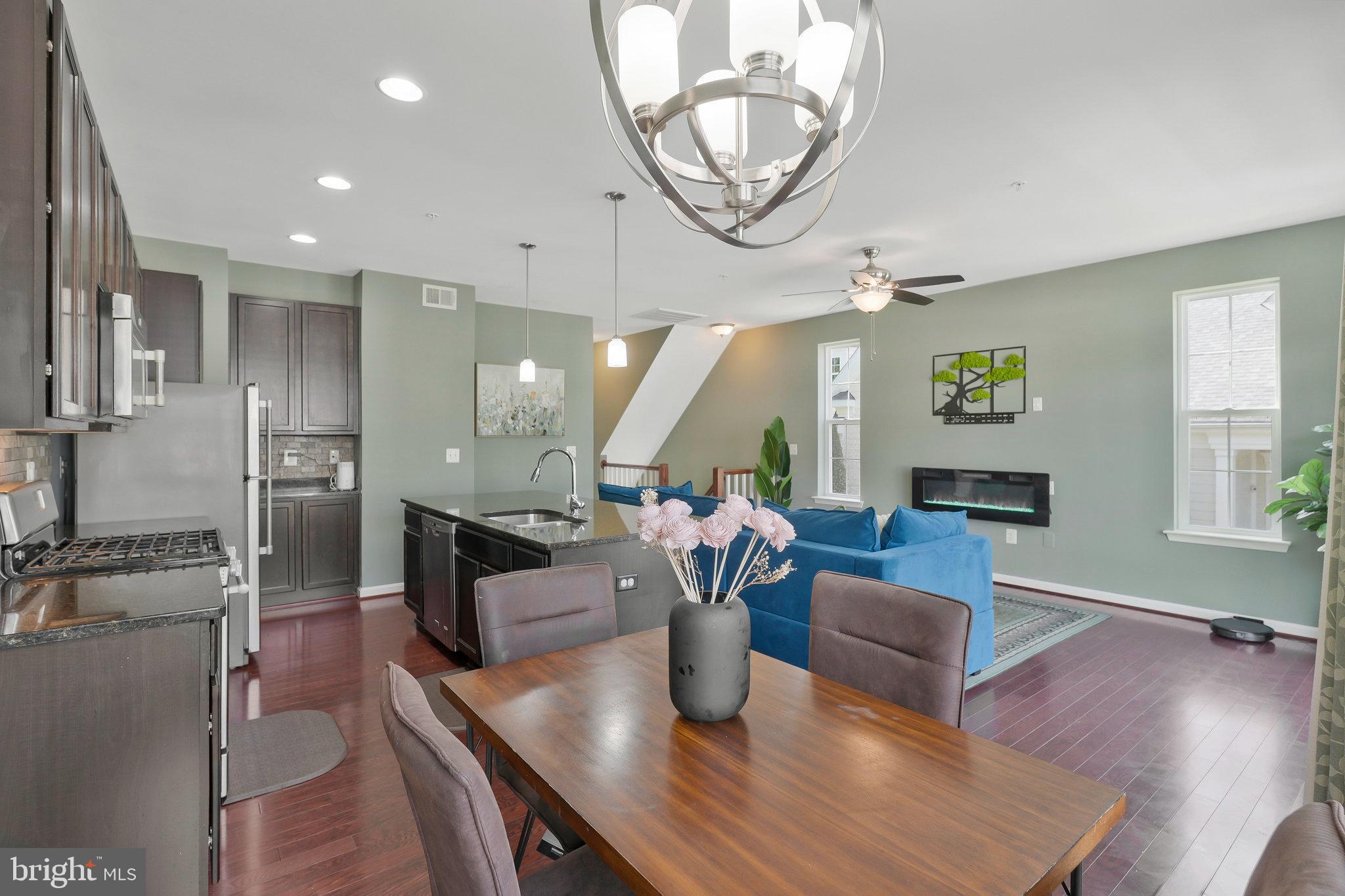 STEEPLECHASE - Residential Lease