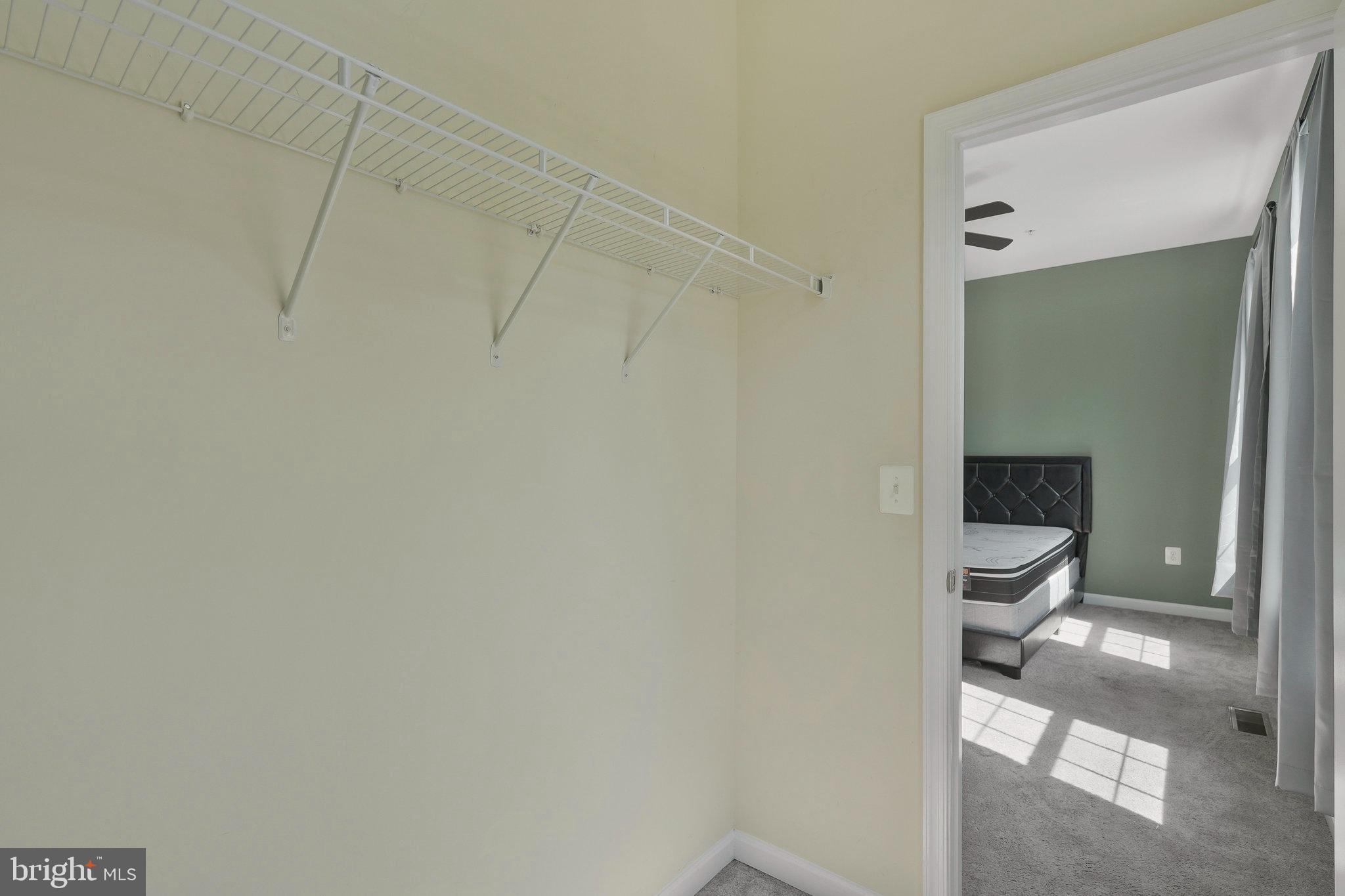 STEEPLECHASE - Residential Lease