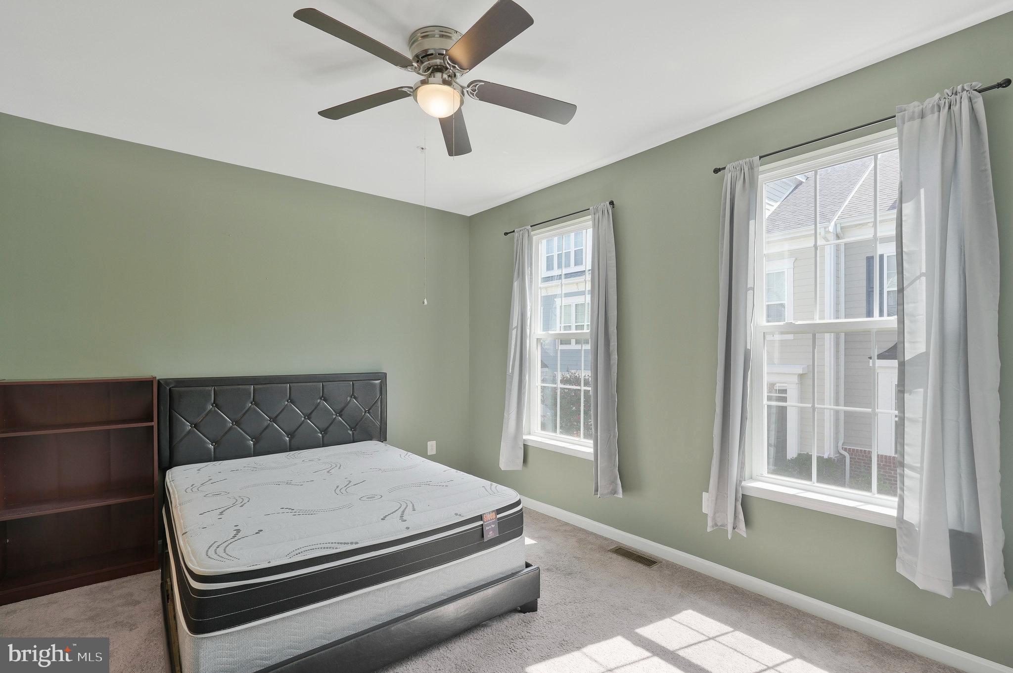 STEEPLECHASE - Residential Lease