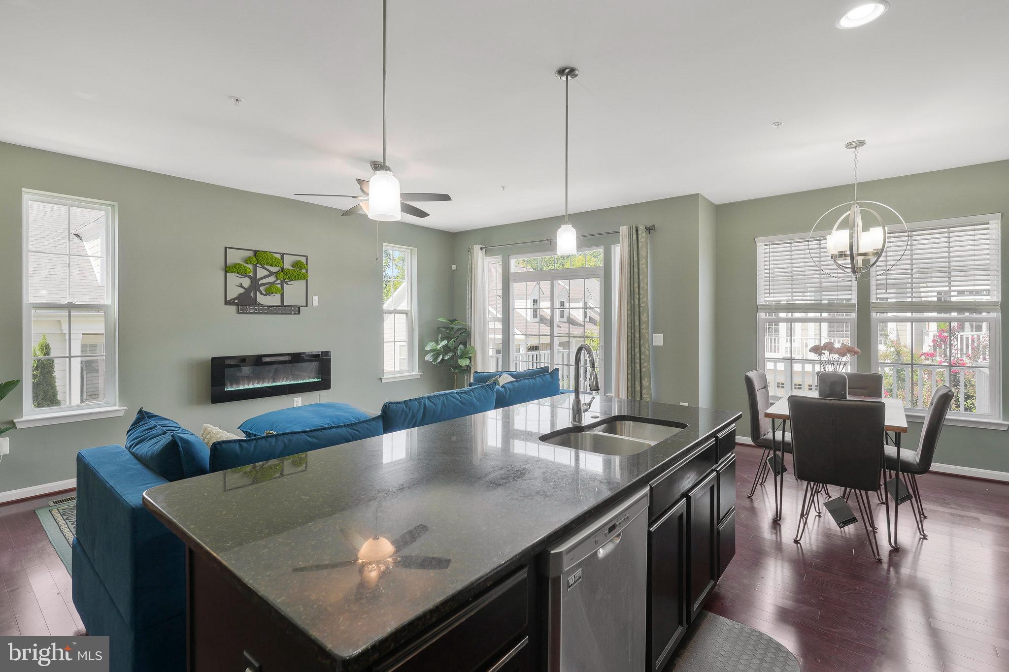 STEEPLECHASE - Residential Lease