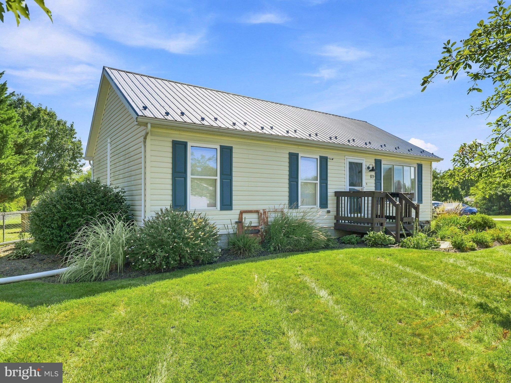 173 CRESTVIEW DRIVE