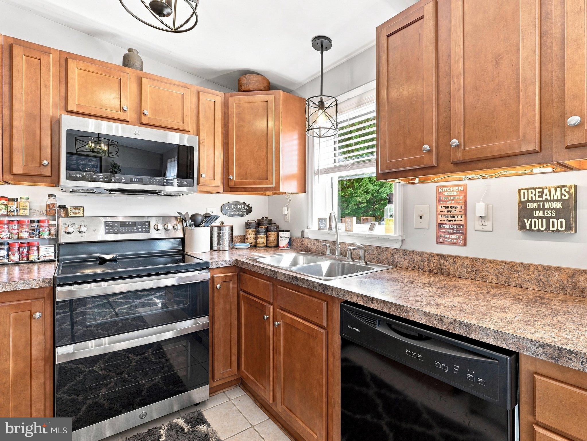173 CRESTVIEW DRIVE