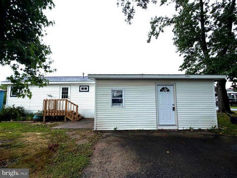 Mobile Home For Sale - 20011 Delaware Ave Avenue<br/> REHOBOTH BEACH, DE 19971
