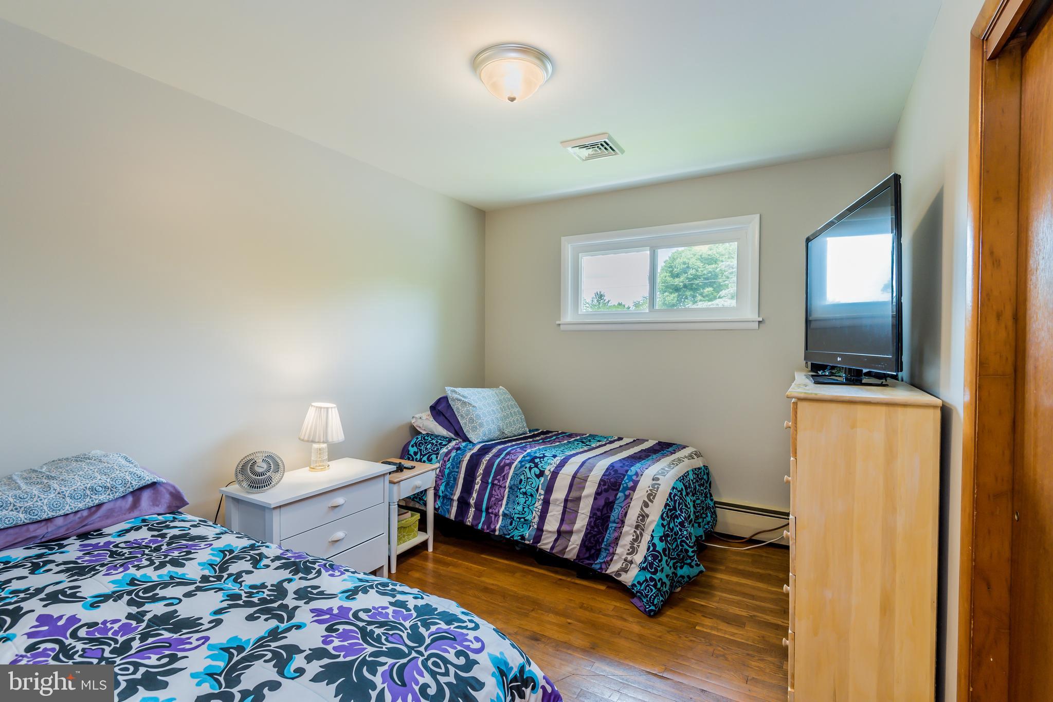 HAMPDEN - Residential Lease