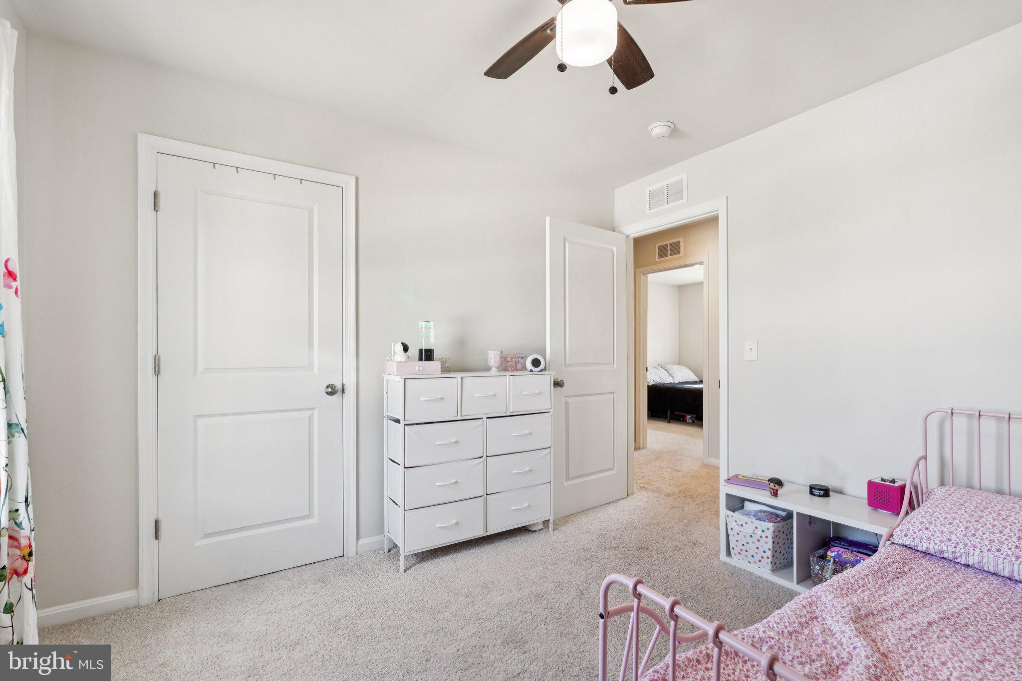 SHENANDOAH CROSSING - Residential