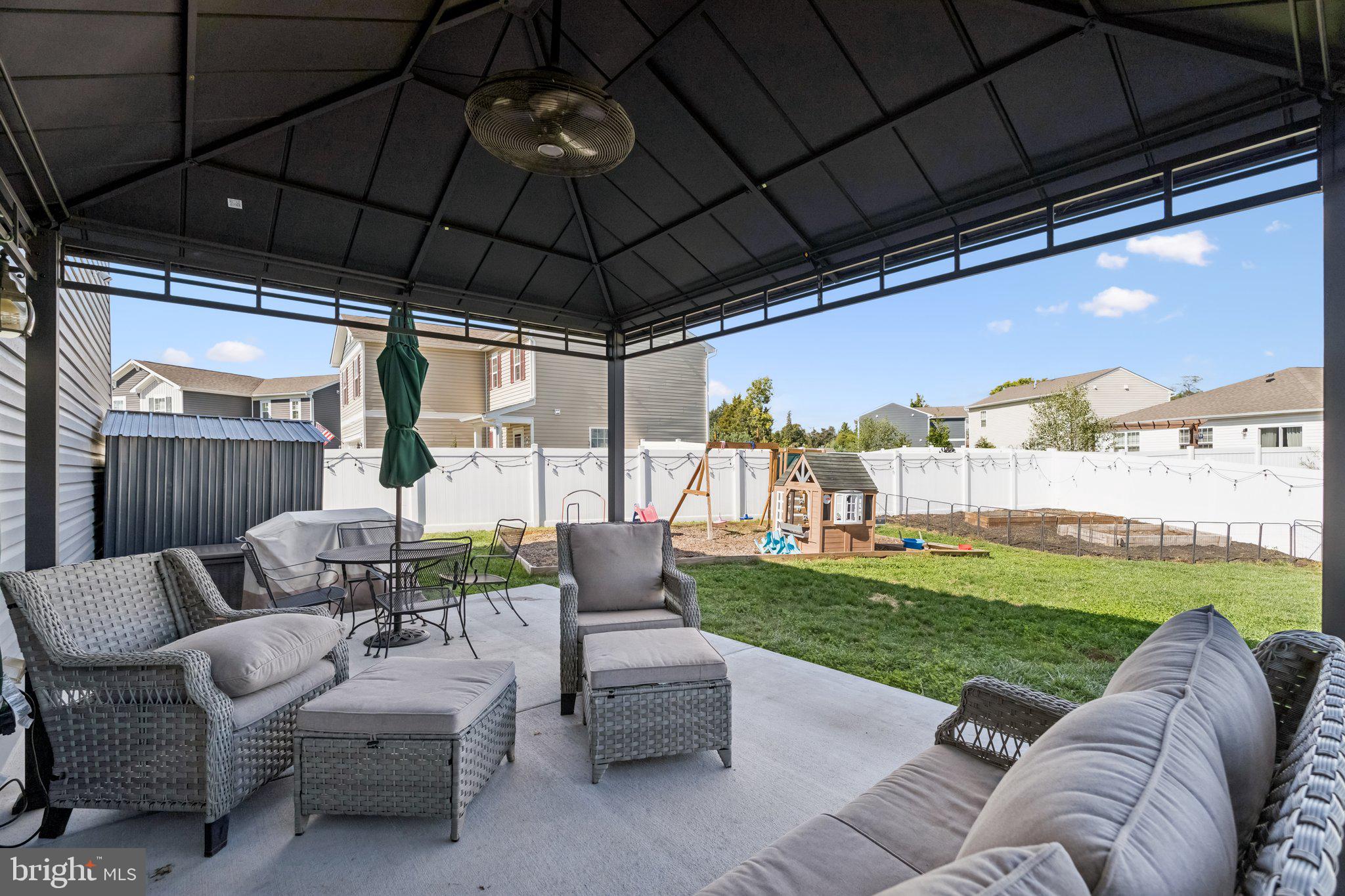 SHENANDOAH CROSSING - Residential