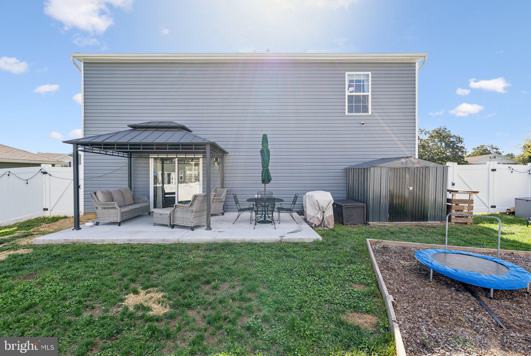 SHENANDOAH CROSSING - Residential