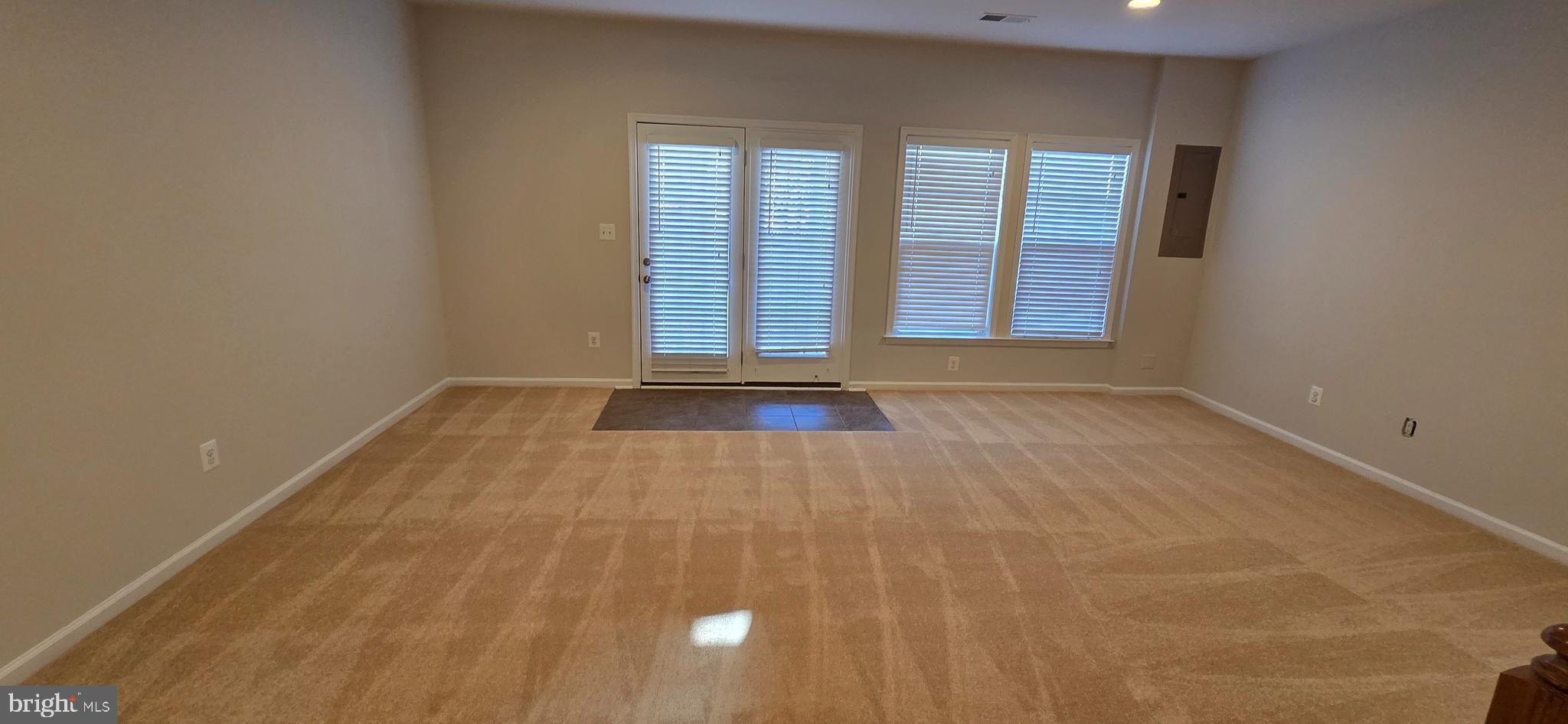 STONE RIDGE SOUTH - Residential Lease