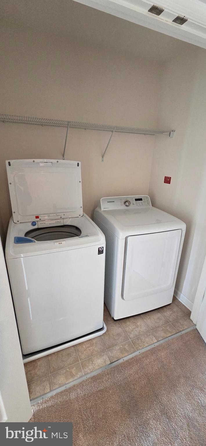 STONE RIDGE SOUTH - Residential Lease