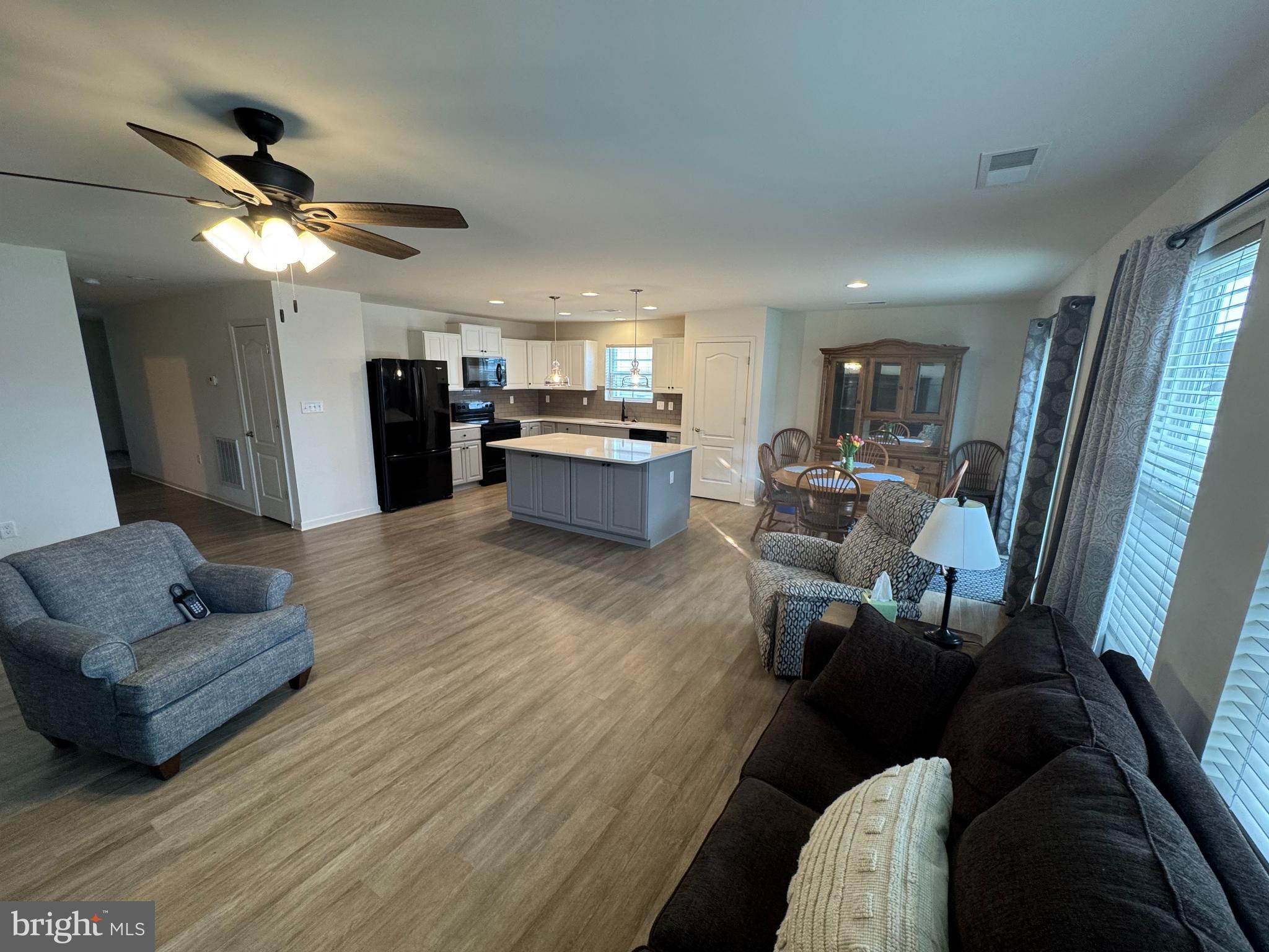 MORNING DOVE ESTATES - Residential