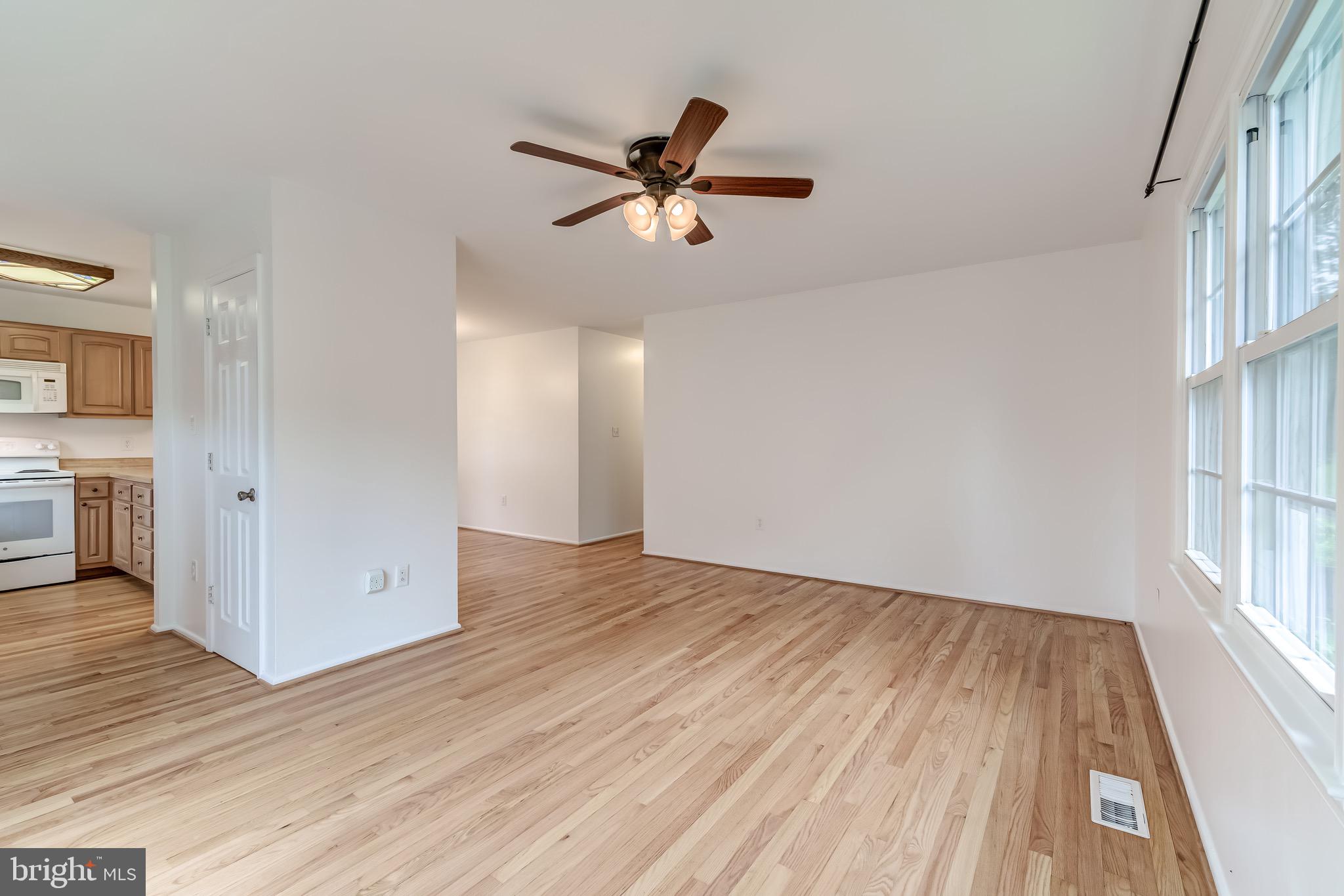 LAKE RIDGE - Residential