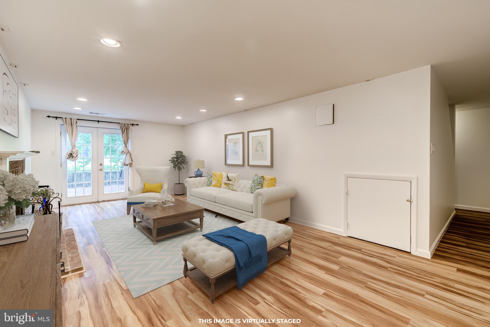 LAKE RIDGE - Residential