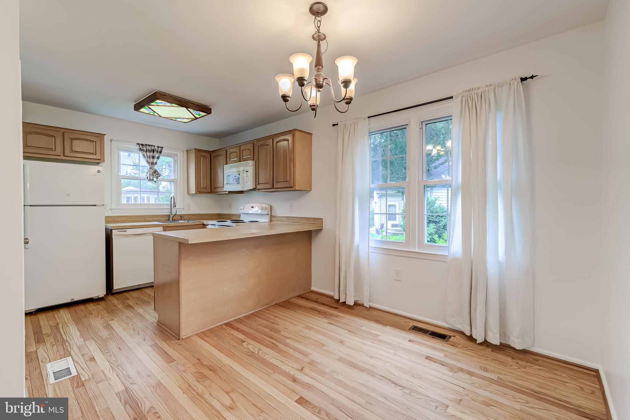 LAKE RIDGE - Residential