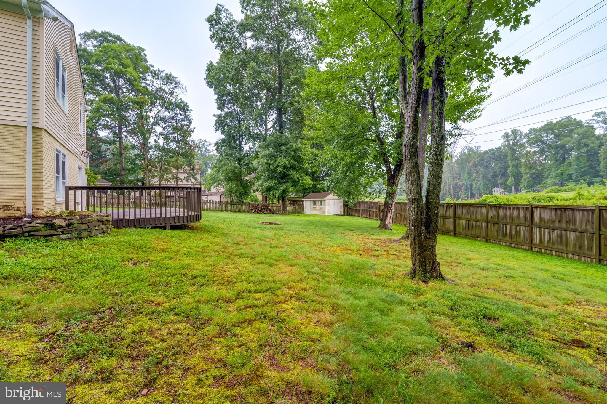 LAKE RIDGE - Residential