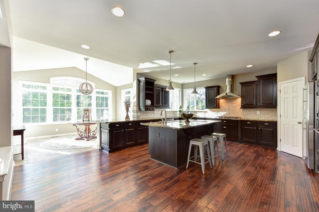 THE REGENTS AT LAKE MANASSAS - Residential