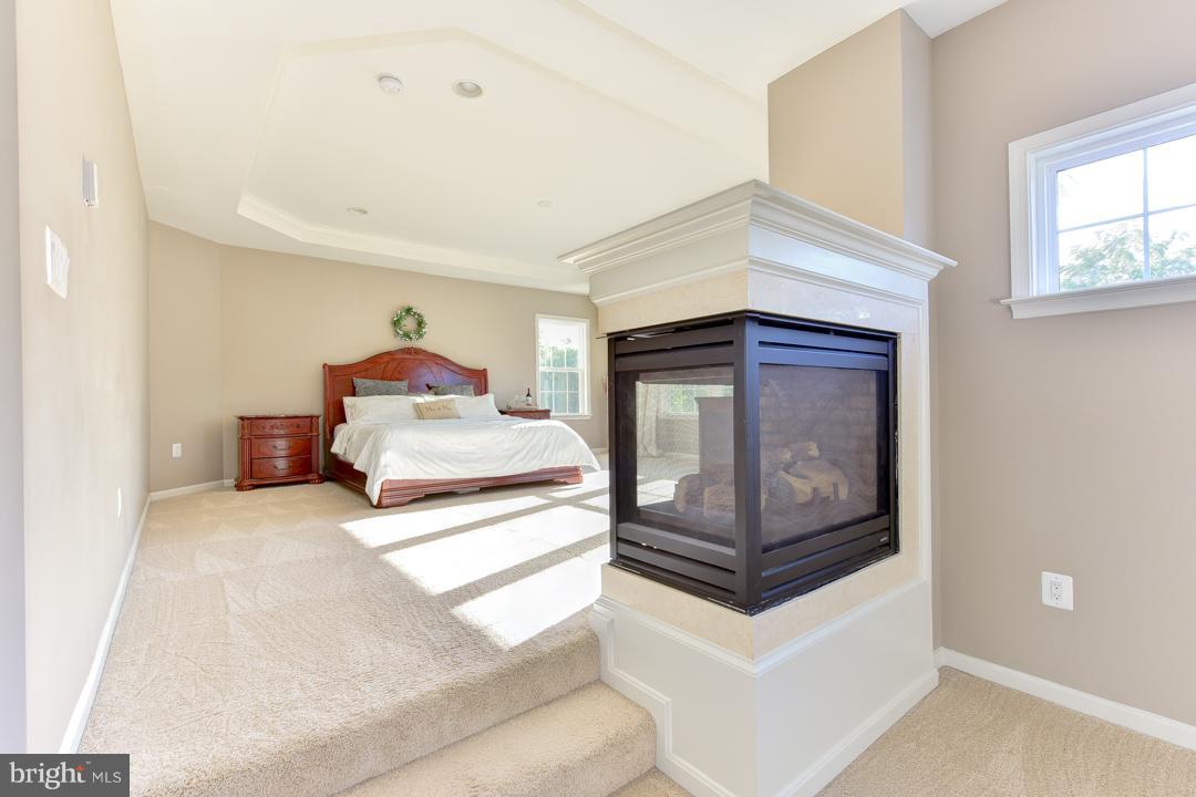 THE REGENTS AT LAKE MANASSAS - Residential