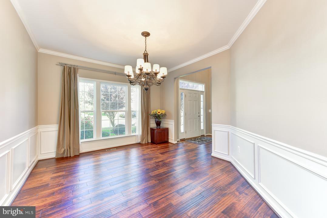 THE REGENTS AT LAKE MANASSAS - Residential