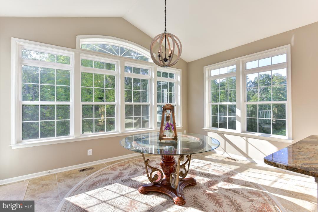 THE REGENTS AT LAKE MANASSAS - Residential