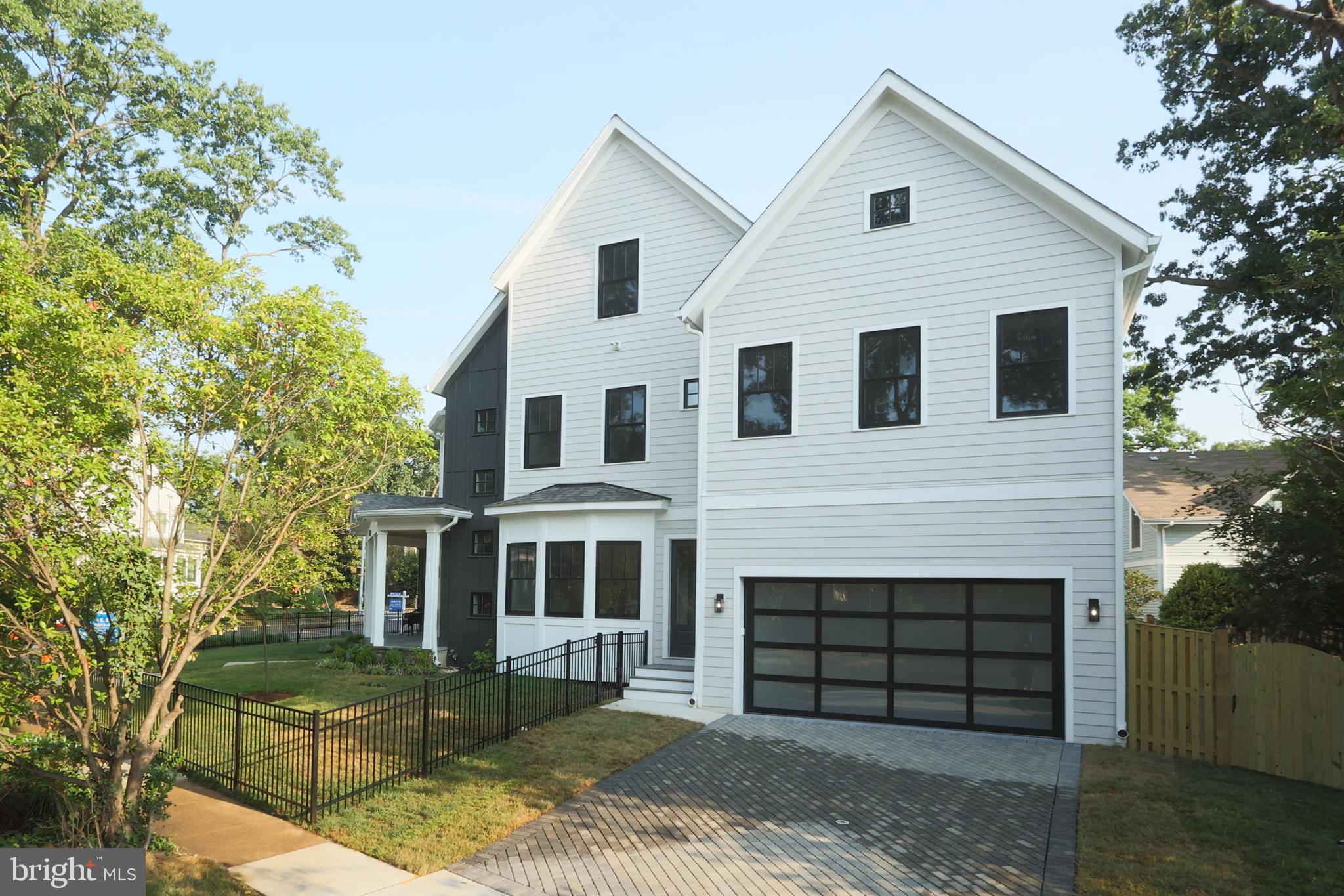 3233 4TH STREET N