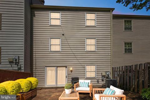 9427 CANDLEBERRY COURT BURKE VA 22015