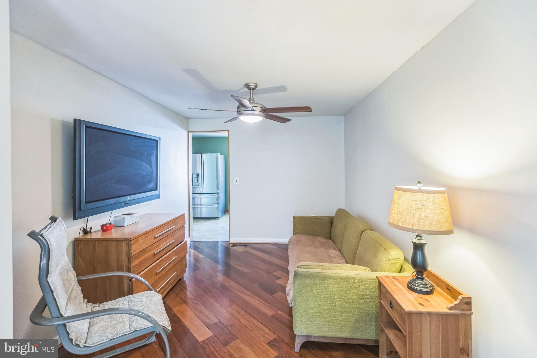 9427 CANDLEBERRY COURT