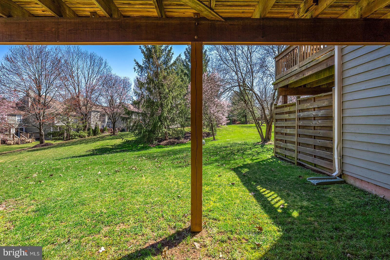 ASHBURN FARM - Residential