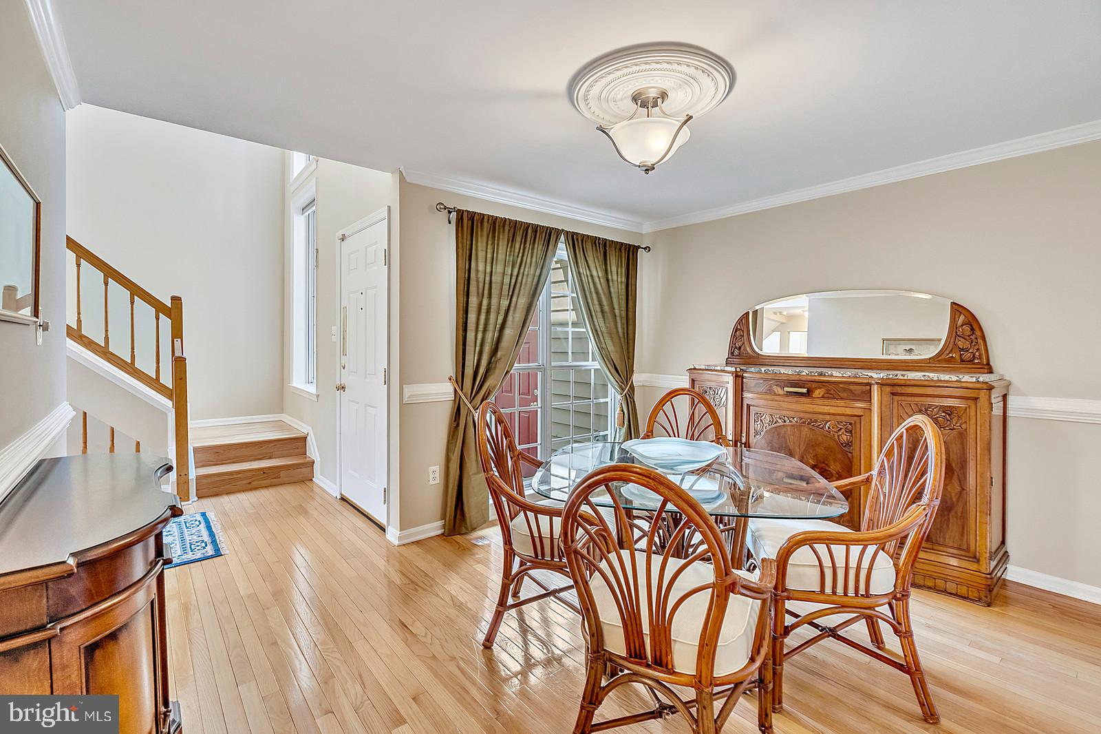 ASHBURN FARM - Residential