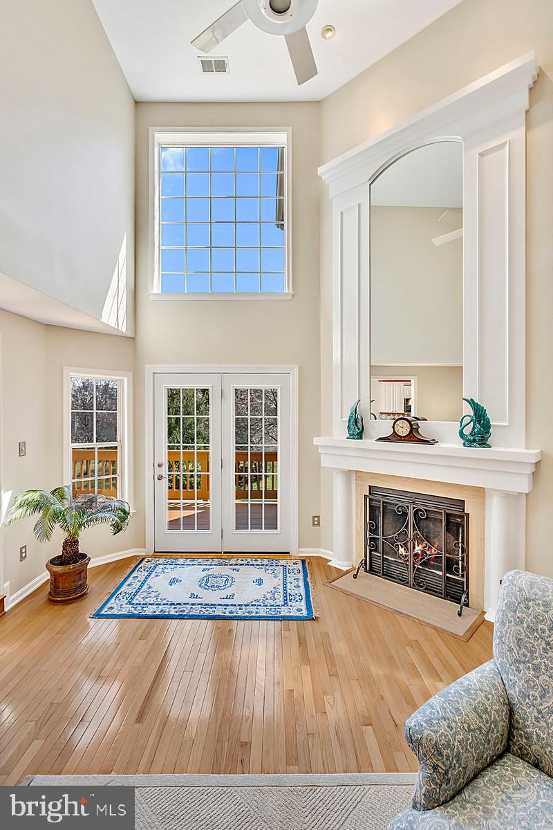 ASHBURN FARM - Residential