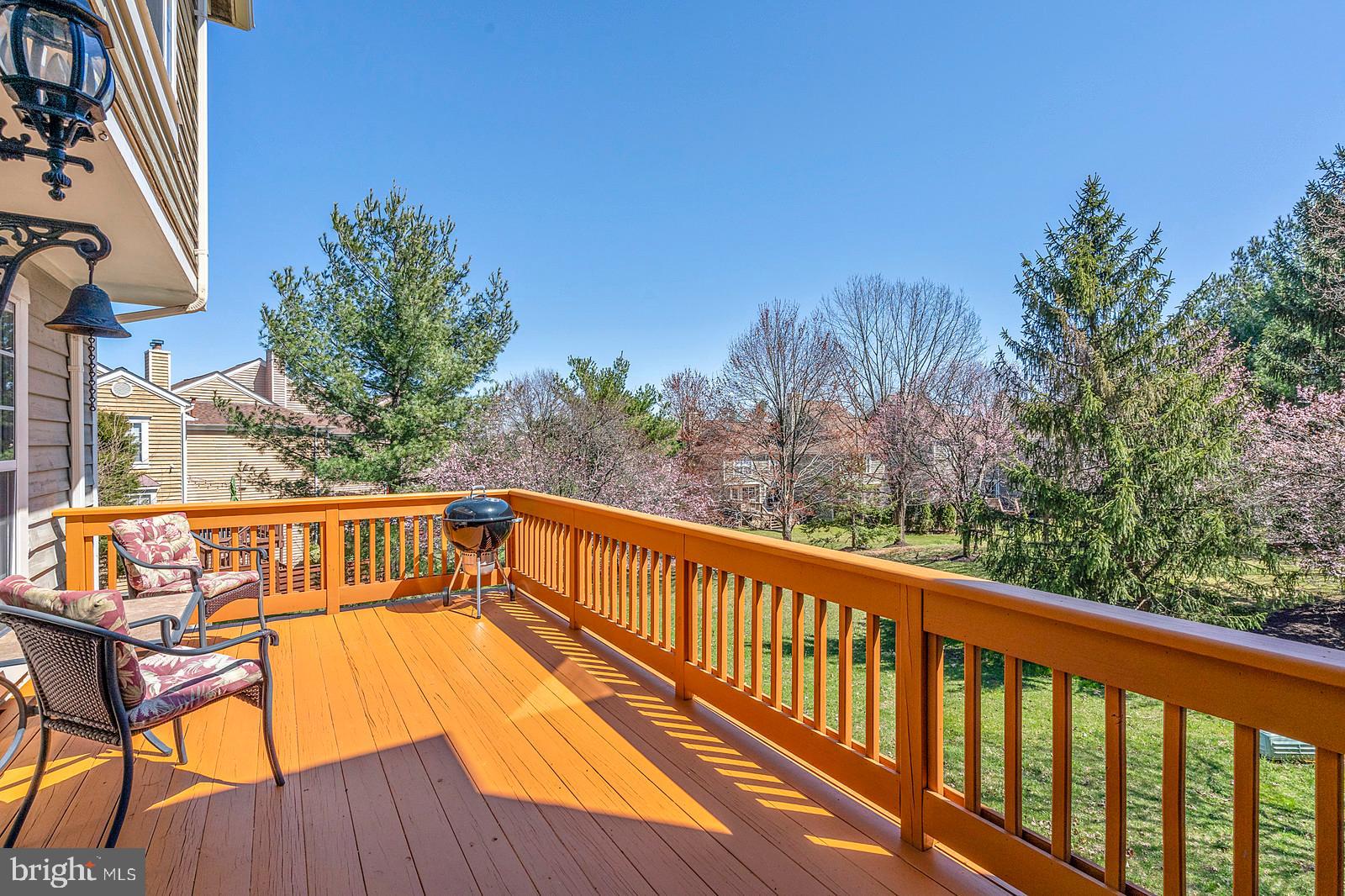 ASHBURN FARM - Residential