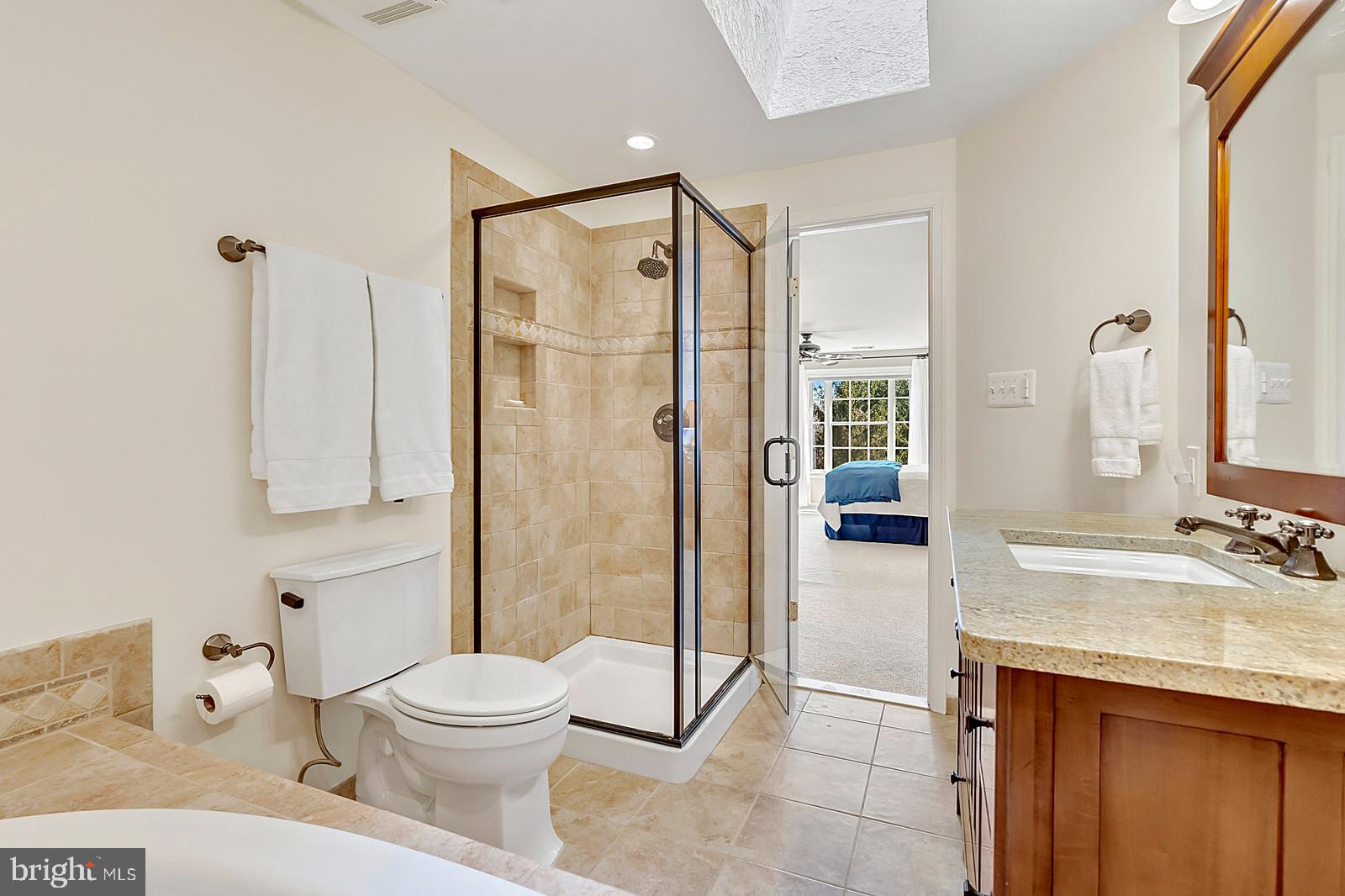 ASHBURN FARM - Residential