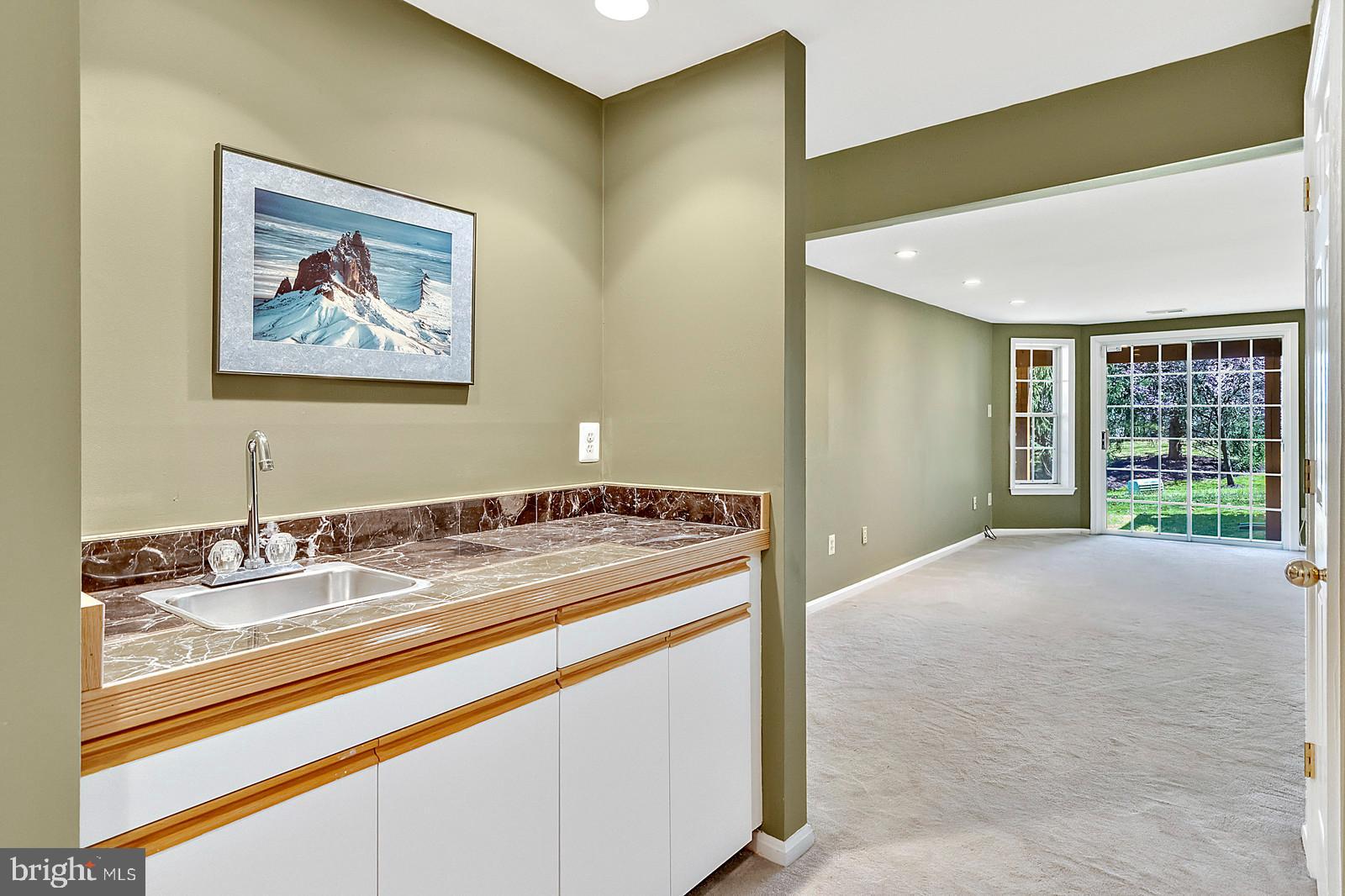 ASHBURN FARM - Residential