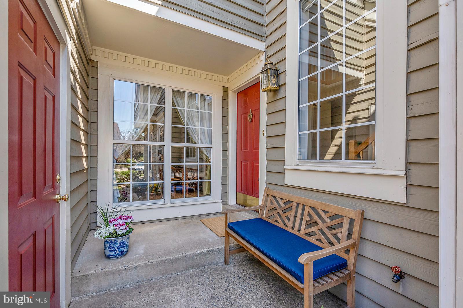 ASHBURN FARM - Residential