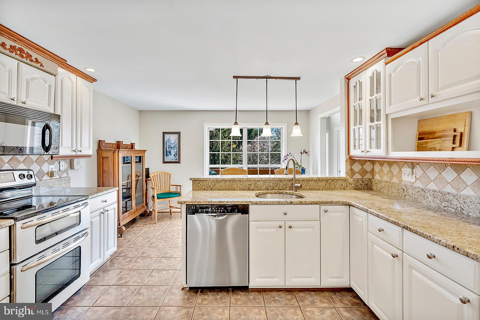 ASHBURN FARM - Residential