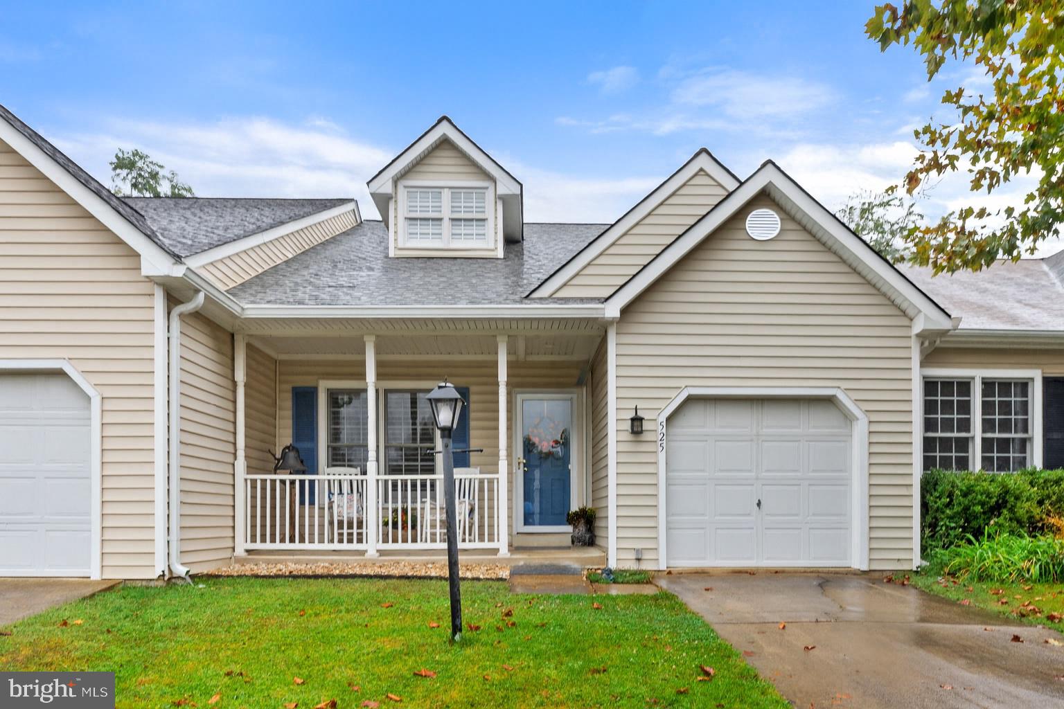 525 WORDSWORTH CIRCLE
