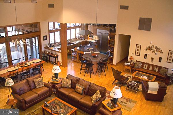 NEAR EAGLES MERE - Commercial Sale