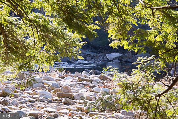 NEAR EAGLES MERE - Commercial Sale