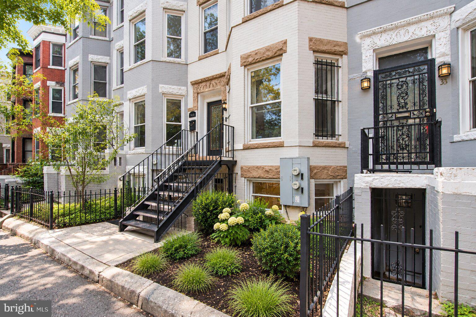 35 RHODE ISLAND AVENUE NW A