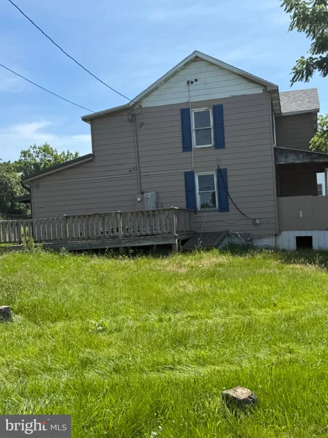 MLS: MDGA2012700