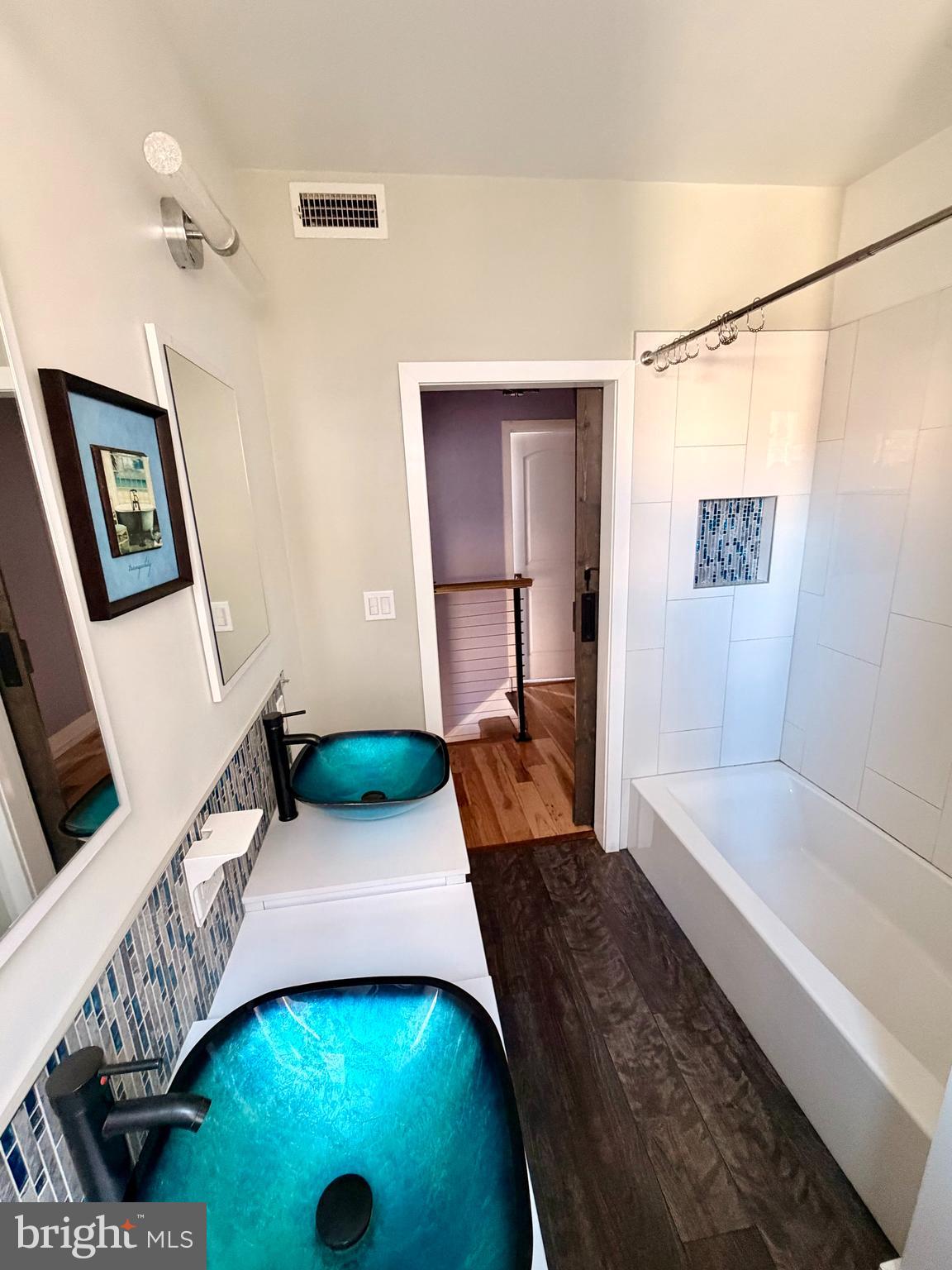 WEST KENSINGTON - Residential