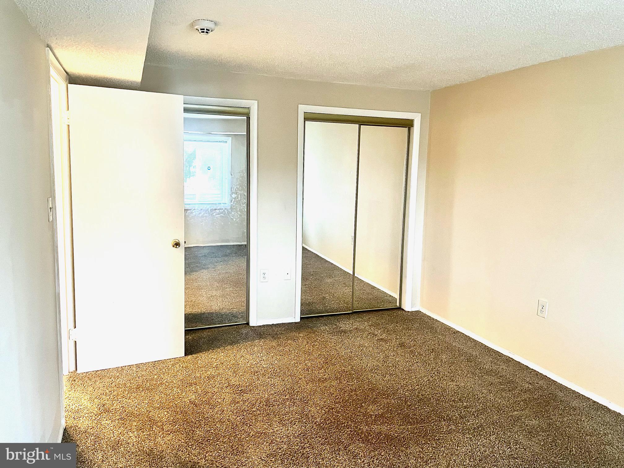 SWANN HILL CONDOMINIUMS - Residential