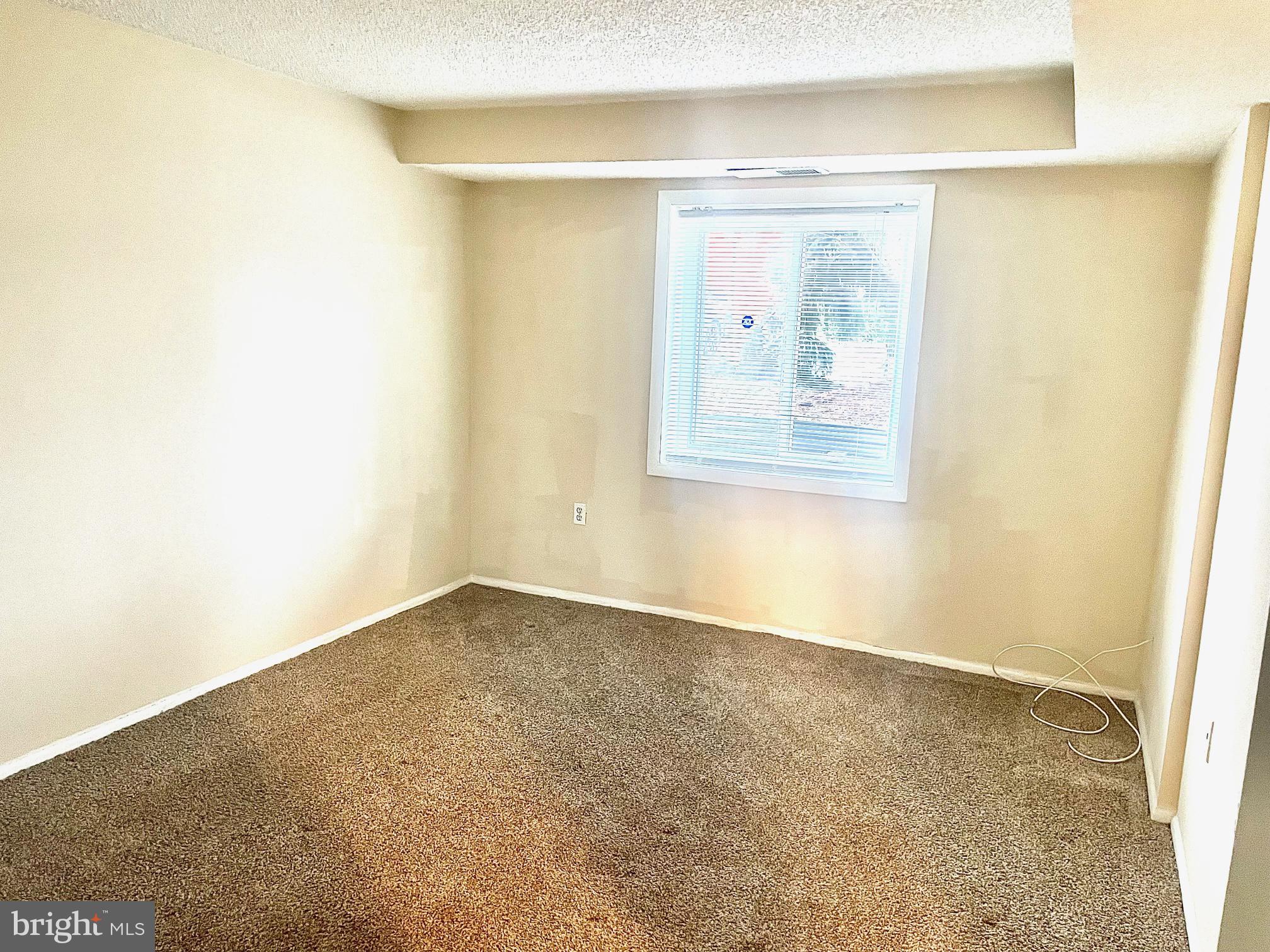 SWANN HILL CONDOMINIUMS - Residential