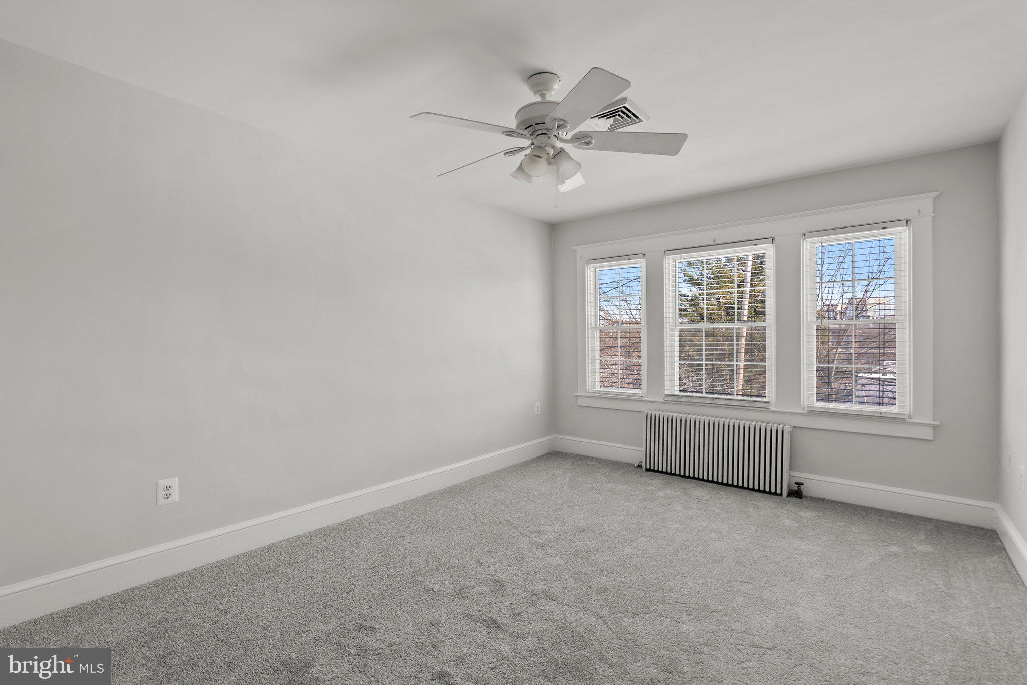 LYON VILLAGE - Residential Lease