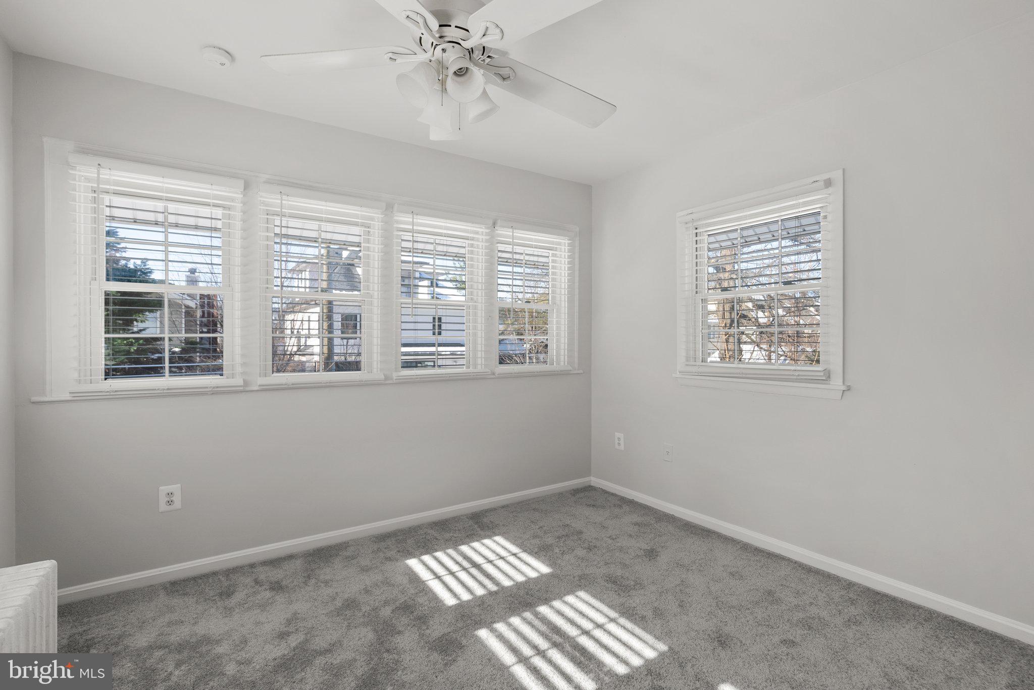 LYON VILLAGE - Residential Lease