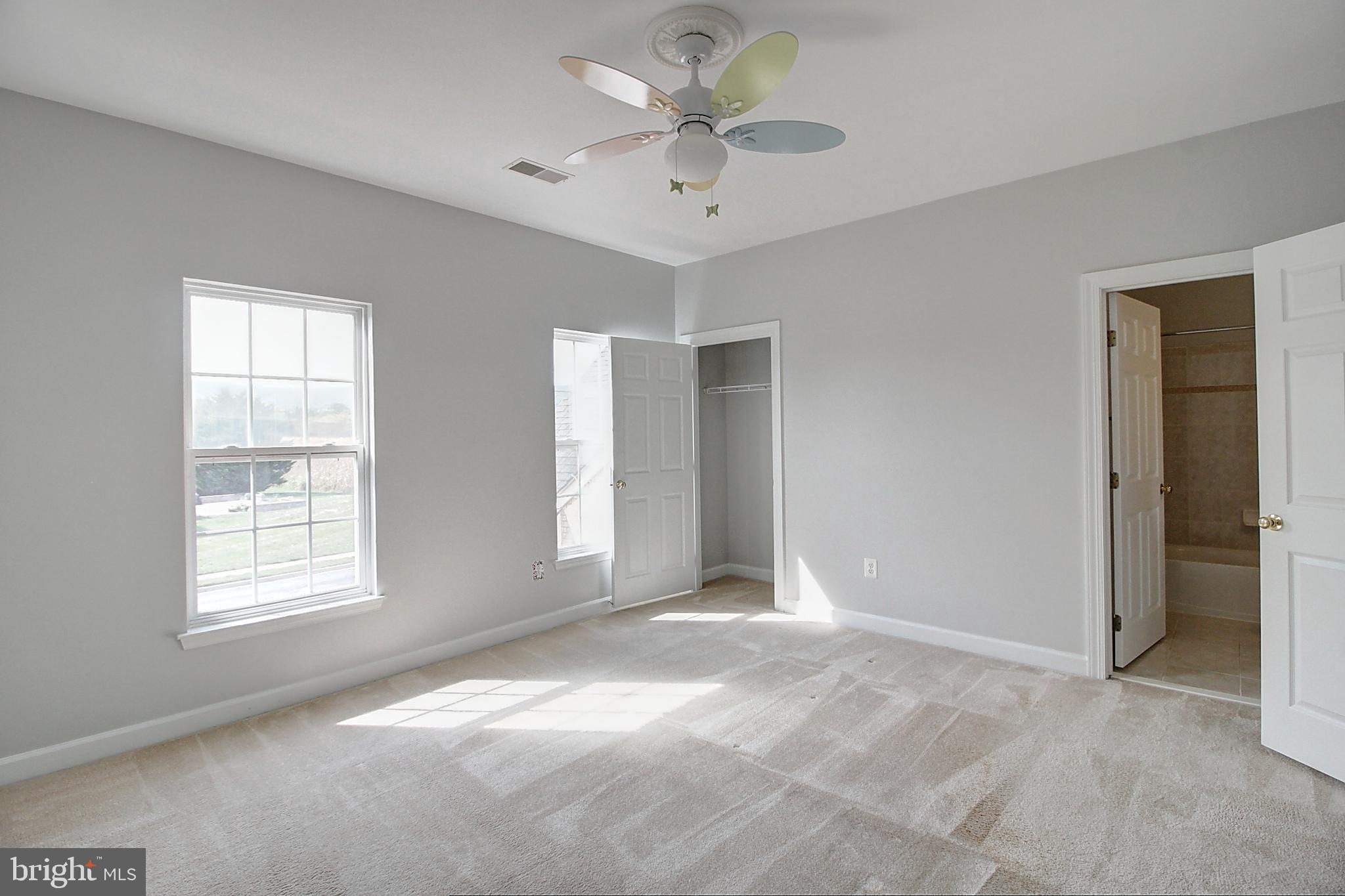 WALNUT RIDGE - Residential Lease