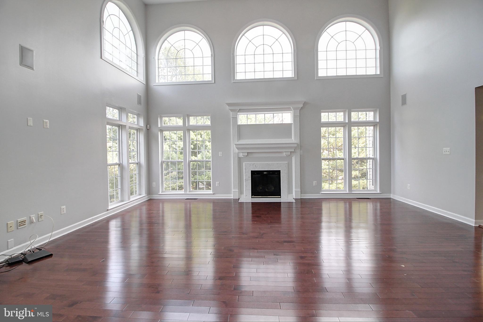 WALNUT RIDGE - Residential Lease