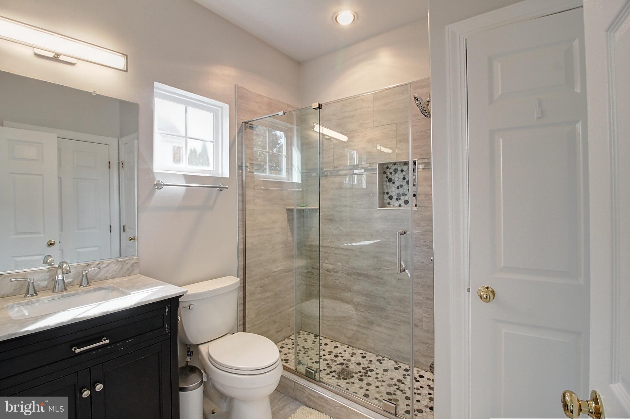 WALNUT RIDGE - Residential Lease