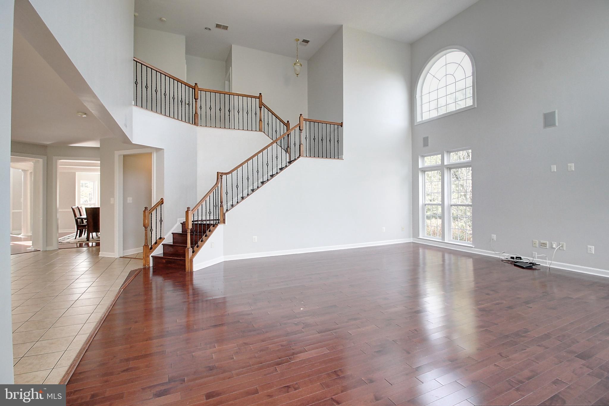 WALNUT RIDGE - Residential Lease